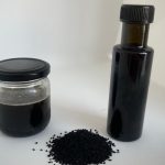 Solo 3 gotas de este aceite son suficientes para quitarte 10 años de la cara: mejor que el botox