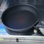 Sartén, antes de usarla ponla en la puerta del lavavajillas: es el secreto del chef